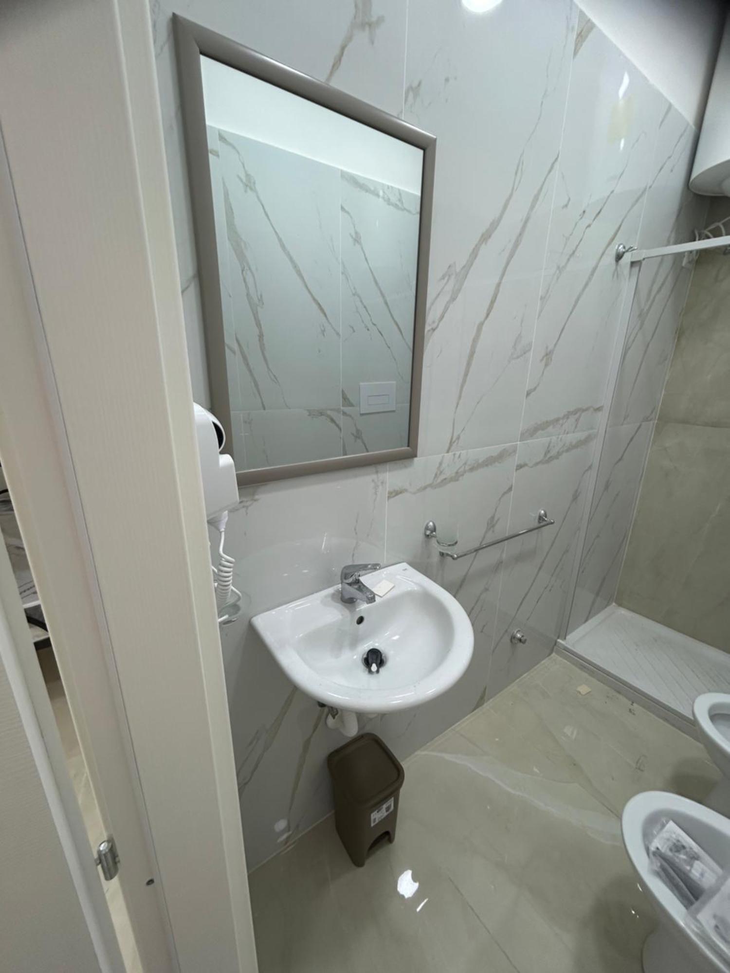 Luxury Carbonara 95 Affittacamere *